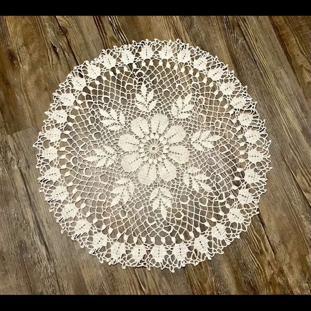 New Large handcrafted doily